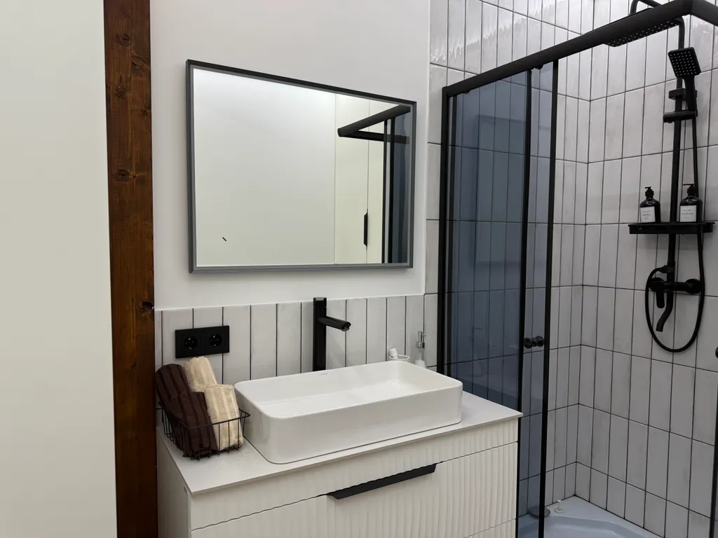 Коттедж Дом с панорамными окнами • на 6 человек • внутри ЦКАД — Становое