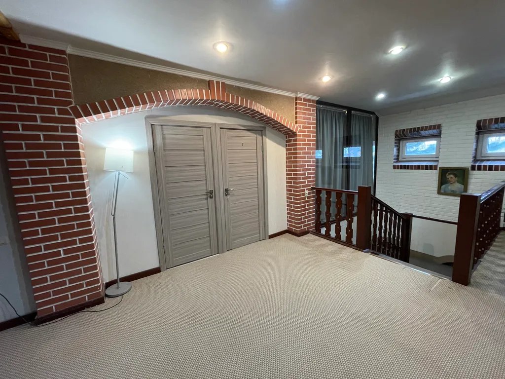 Номер на троих, а/порт внуково 15 минут, с ванной и гаражом