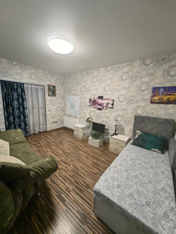 Квартира 1-к квартира на Емельянова, в городе — Калининград