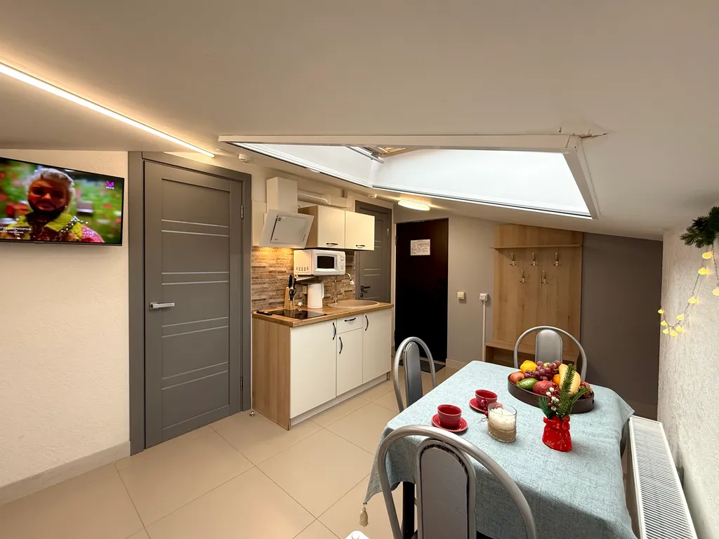 №7 Полулюкс на мансардном этаже