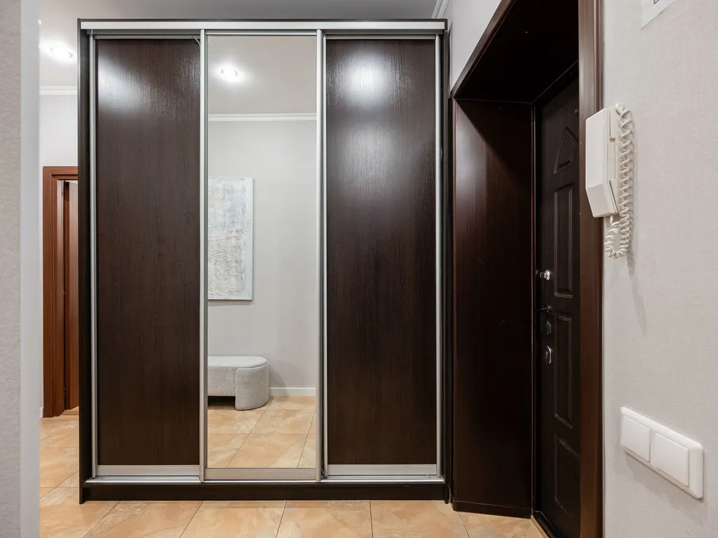 Квартира У Третьяковки: квартира с двумя балконами в тихом переулке — Москва