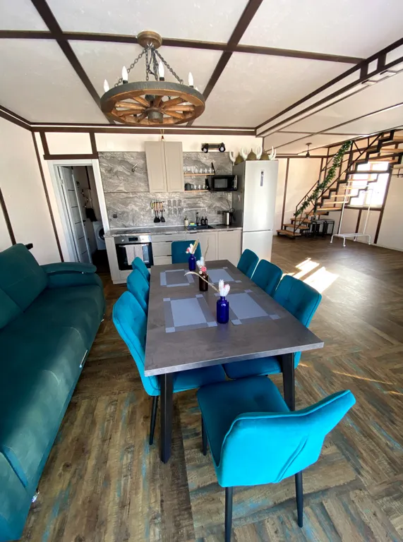 Уютный дом с видом на горы