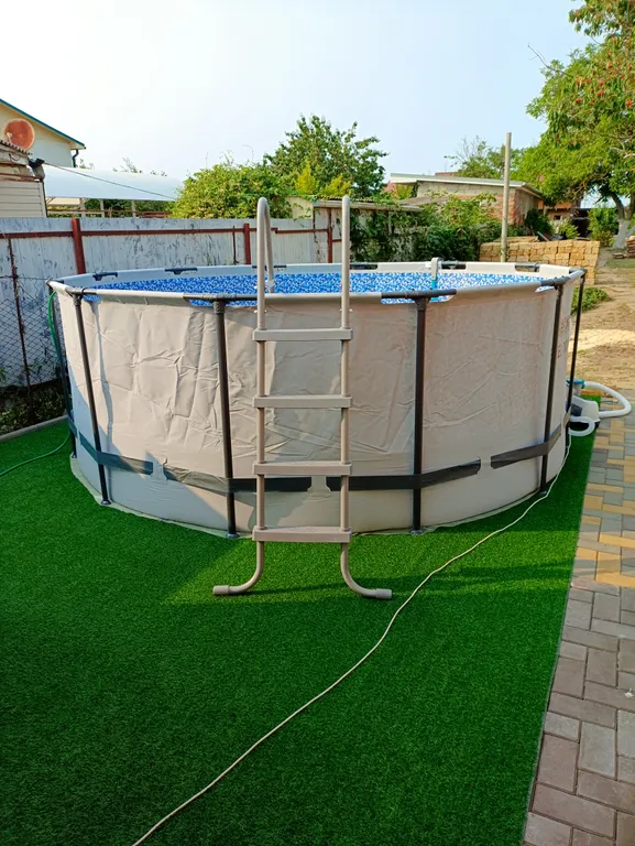 Коттедж Дом рядом с морем — Кучугуры