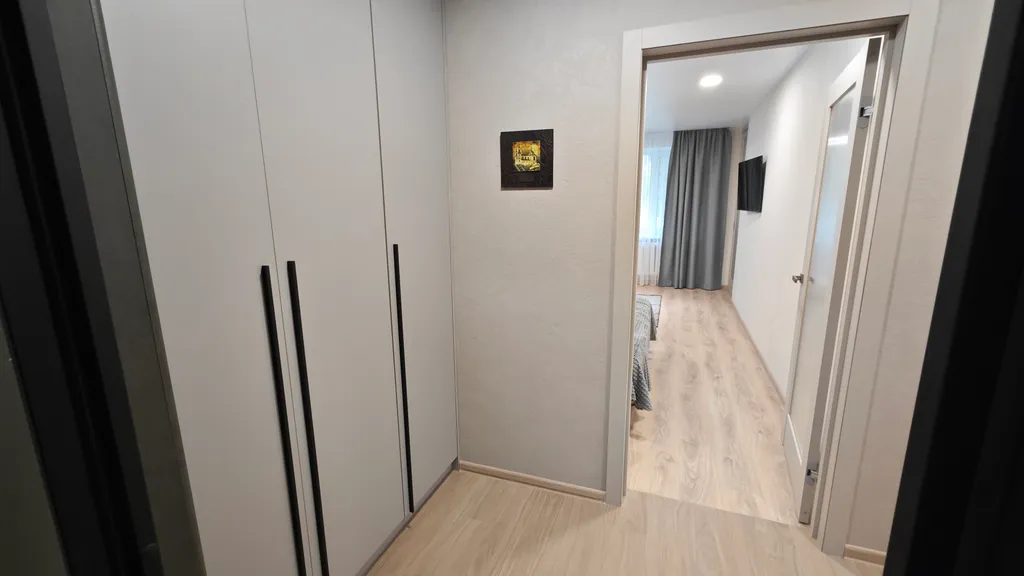 Современная однокомнатная квартира на набережной Двины