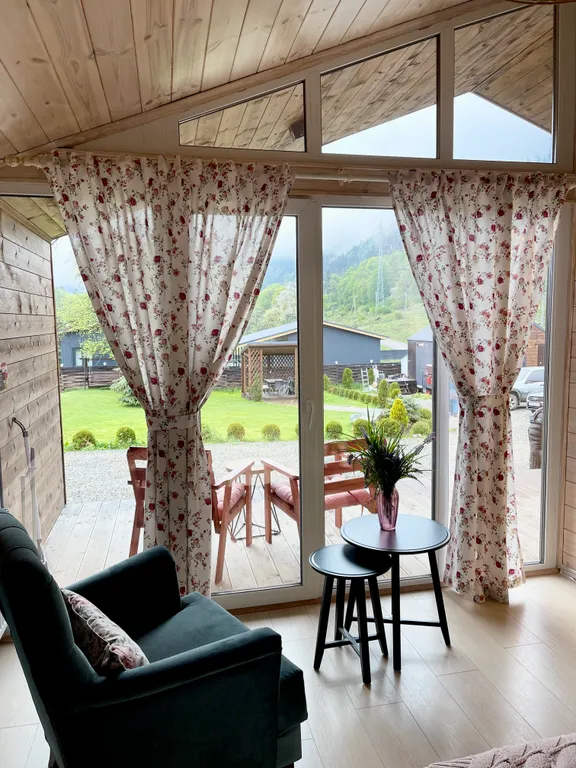 Шале в стиле прованс в центре горнолыжного курорта Архыз