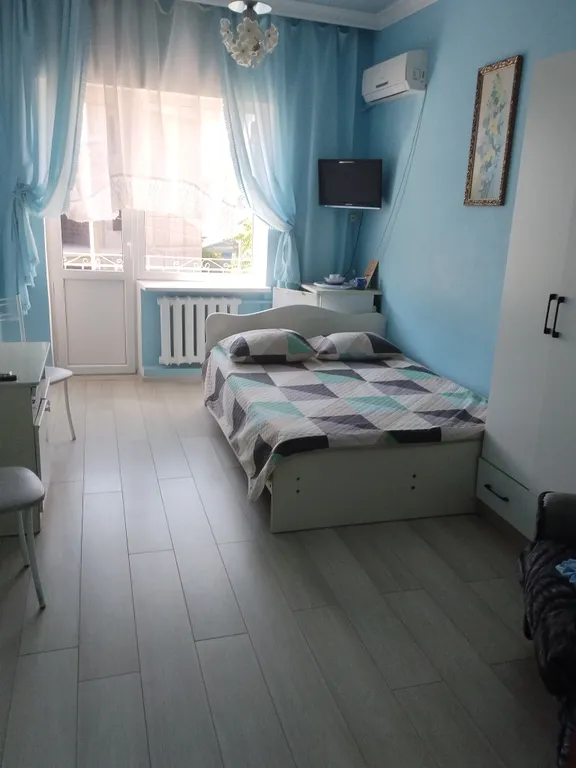 Этаж со своим входом для большой компании(до 10 человек)