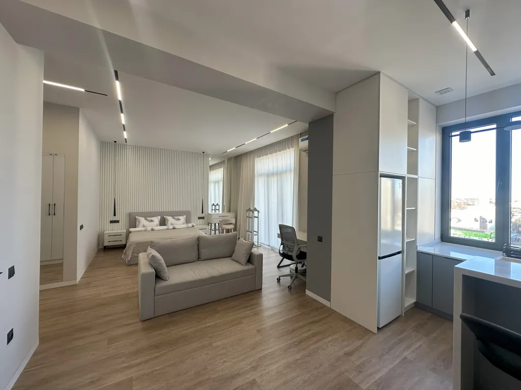 Minor-River apartment