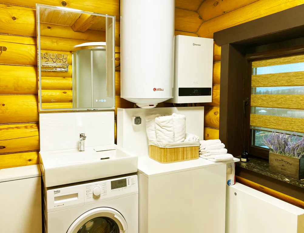 Эко шале Эдельвейс с видом на горнолыжный курорт Сорочаны