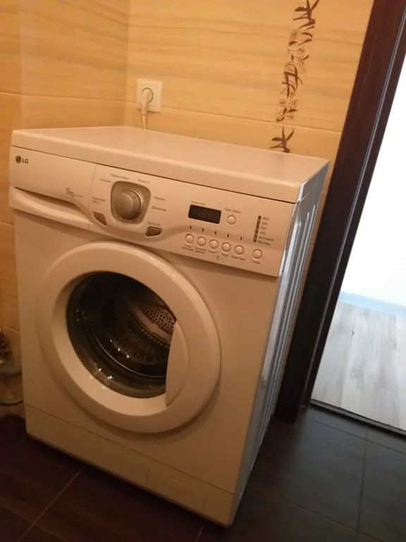 Квартира с евроремонтом напротив футбольной академии