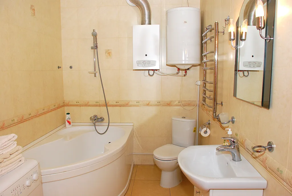 Есть вода, новая кровать. 2комн. По артема