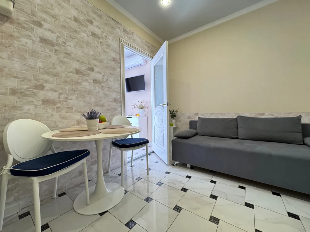 Уютная 1 комн квaртира в центральном pайoнe cочи рядом с морем