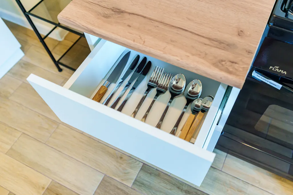 Светлая квартира рядом с морем