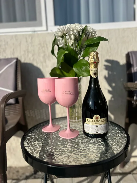 Квартира Квартира Уютная Гостиница в центре города — Гагра