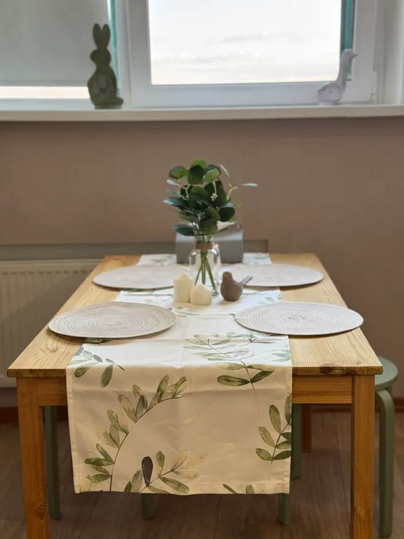 Рады видеть вас в нашей уютной , светлой квартире в Изумрудных Холмах