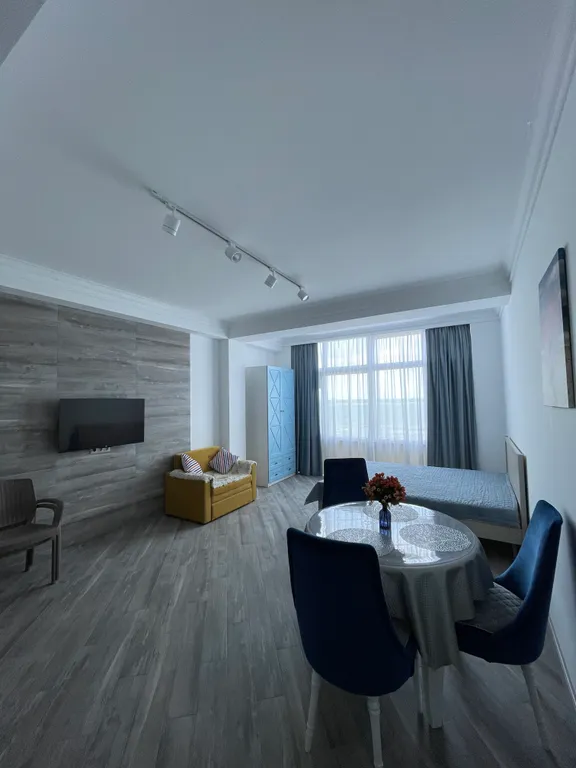 Шикарная квартира с видом на море