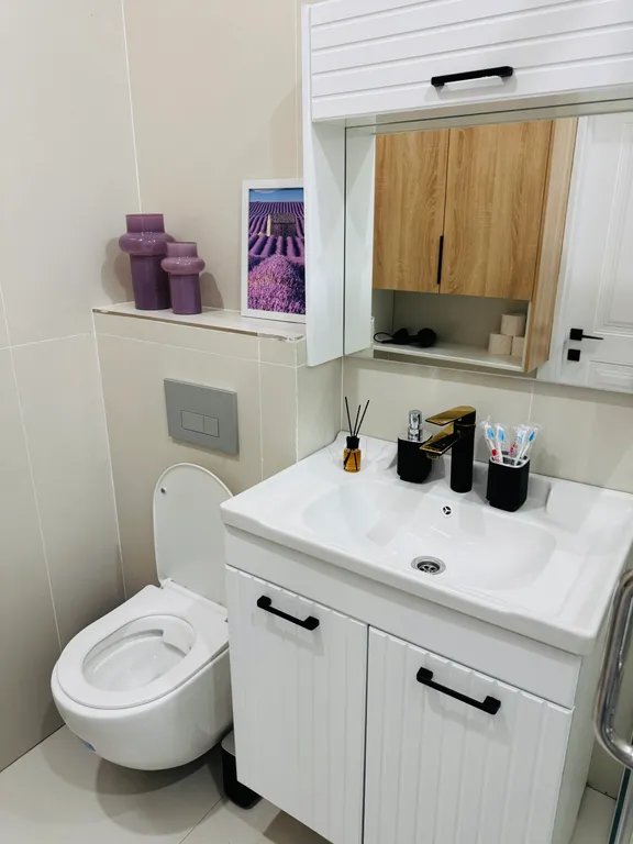 Просторный апартамент в центре Алматы Mega park