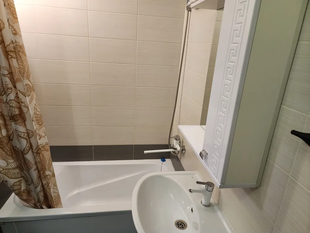 Уютная студия с видом на озеро рядом с вокзалом