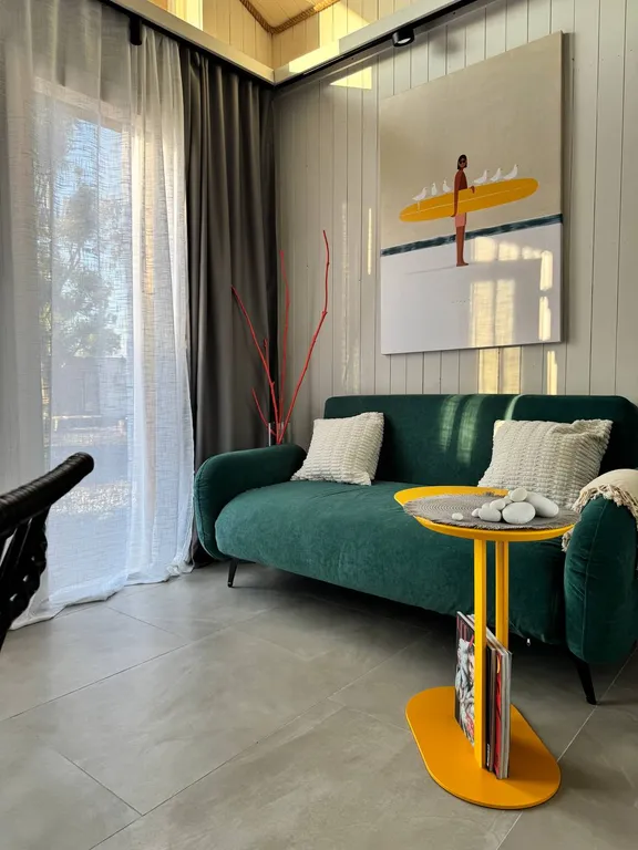 Дом в Абхазии у Черного моря (На волне)