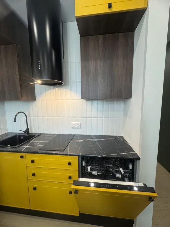 Дизайнерская квартира в 2 минутах от Avia Mall