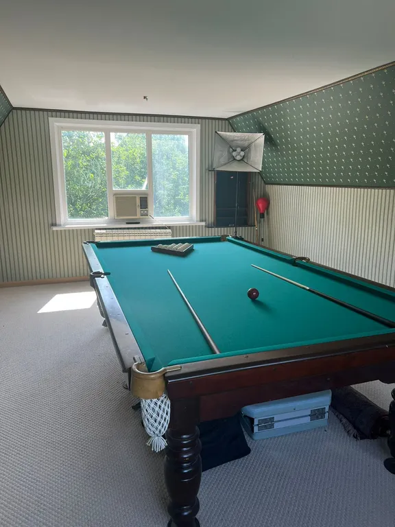 Простopная дачa в Галицино