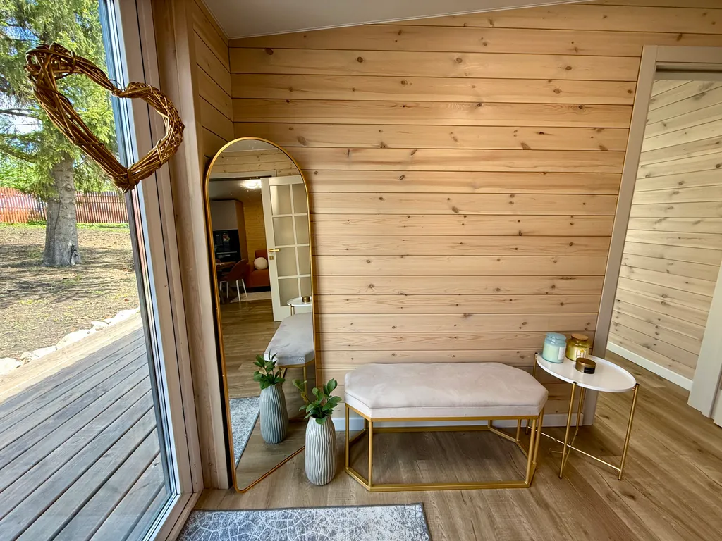 Домик у реки рядом с Екатеринбургом