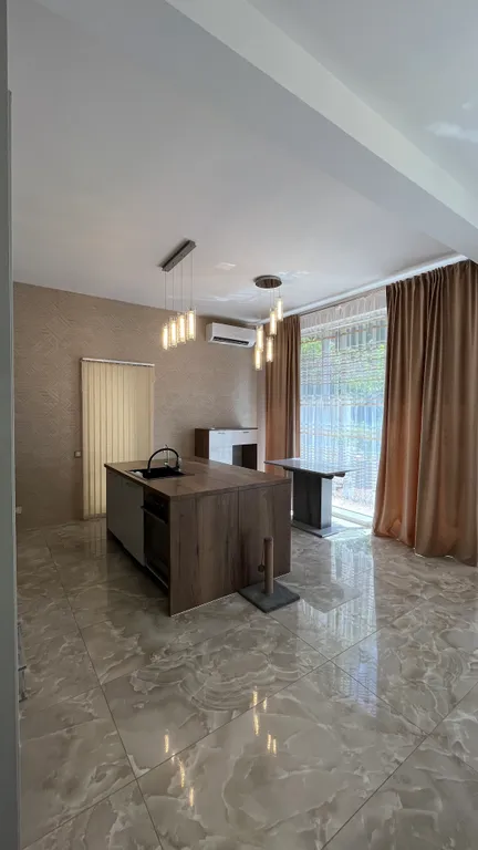 Дом у леса с бассейном