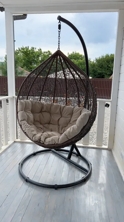 Коттедж Дом с интересным наполнением в Крымской Швейцарии — Орлиное