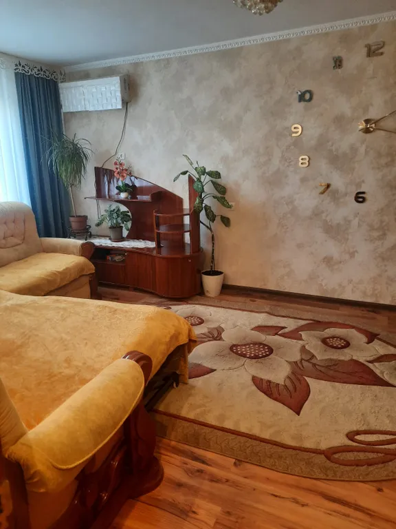 Уютная двухкомнатная квартира с видом на горы