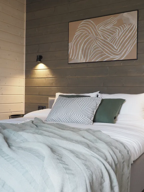 Коттедж Современный дом с баней у водохранилища — Лопотово