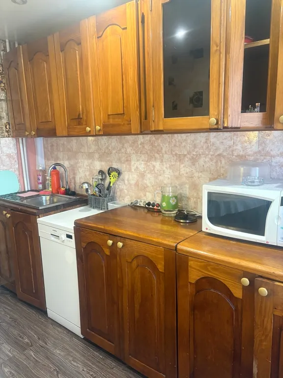 Уютная квартира с гидромассажной ванной с мультицветом