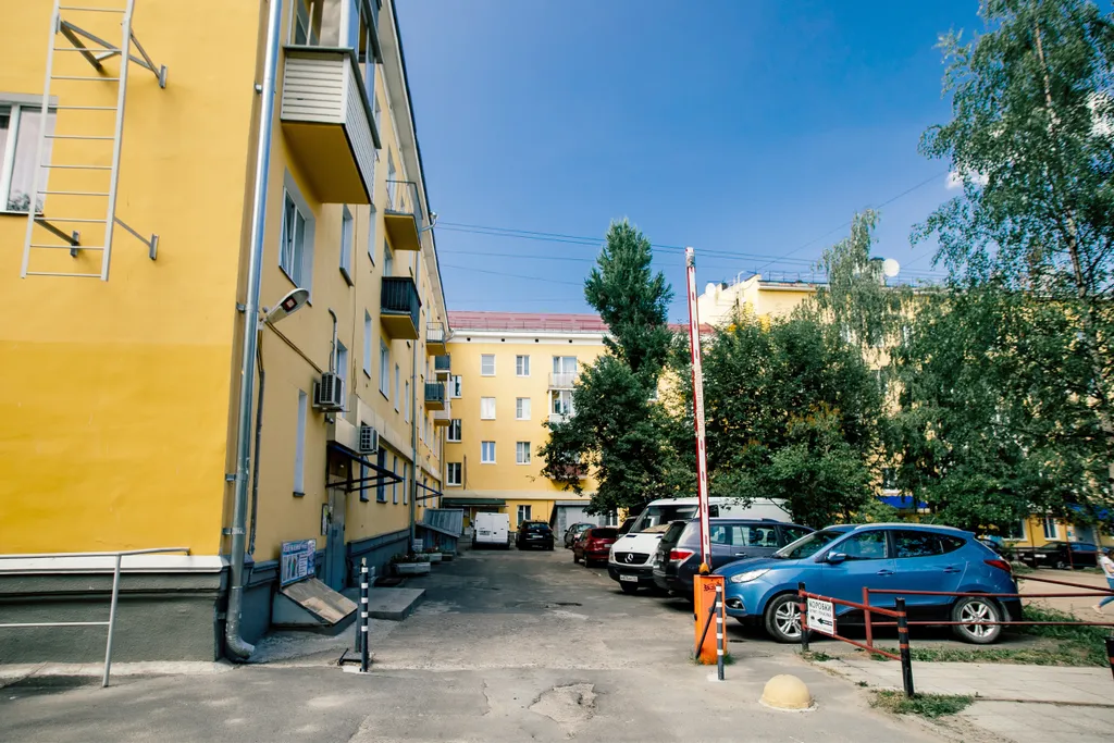 Свой паркинг, самый центр