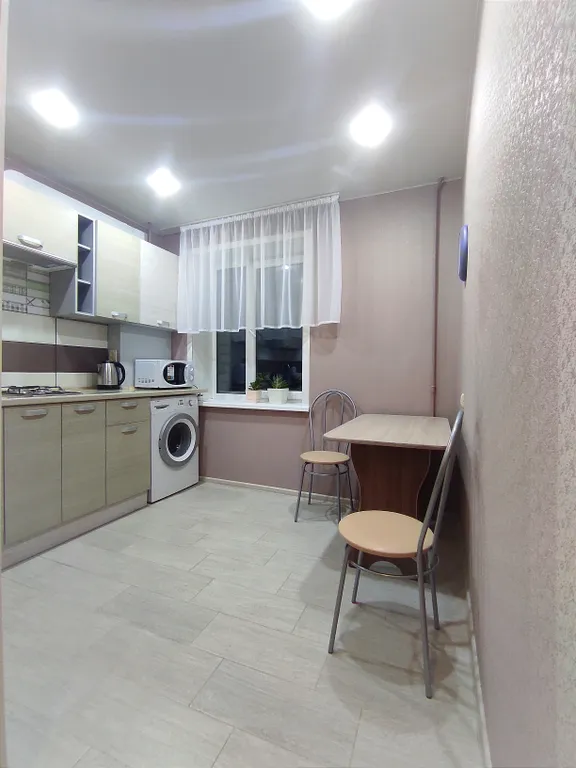 1-комнатная квартира рядом с ТРЦ Макси, федеральный центр травматологии