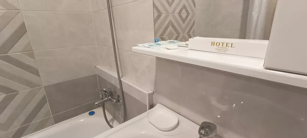 Квартира Комфортная двухкомнатная квартира, чистая — Алматы