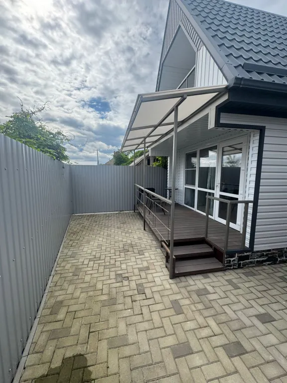 Небольшая уютная квартира, в шаговой доступности от моря