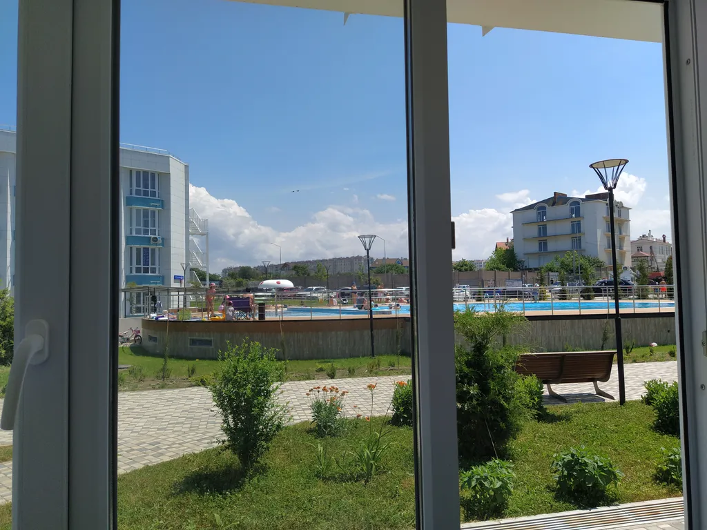 Квартира Апартаменты на берегу моря с бассейном — Севастополь