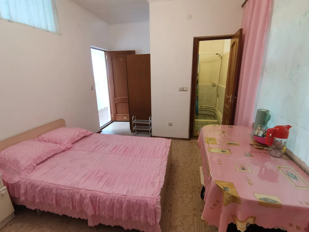 Квартира Квартира Трёхместный номер на 1-м этаже — Анапа