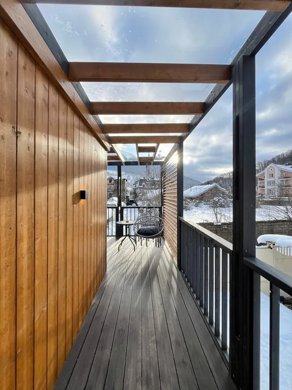 Уютный домик-студия с видом на горы