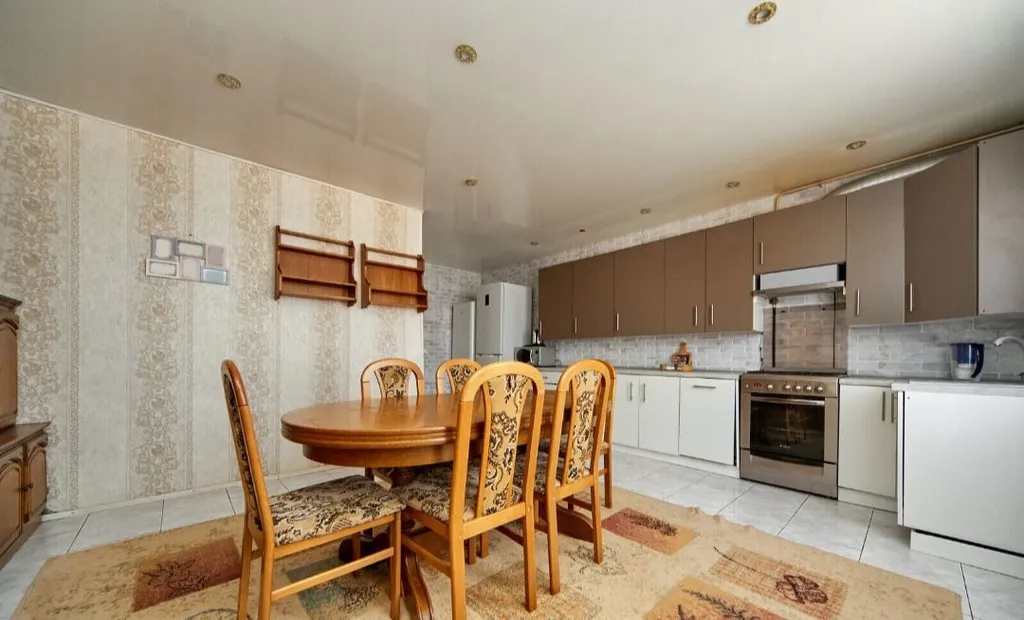 Дом в 4 км от ЖД вокзала