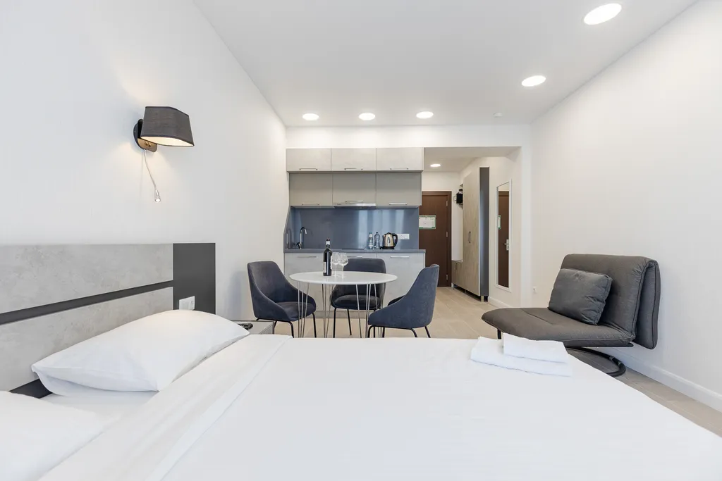 Апартамент студия с видом на море и парк