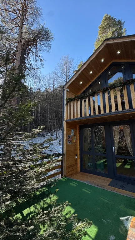 Двухэтажный коттедж в горах Карачаево-Черкесии