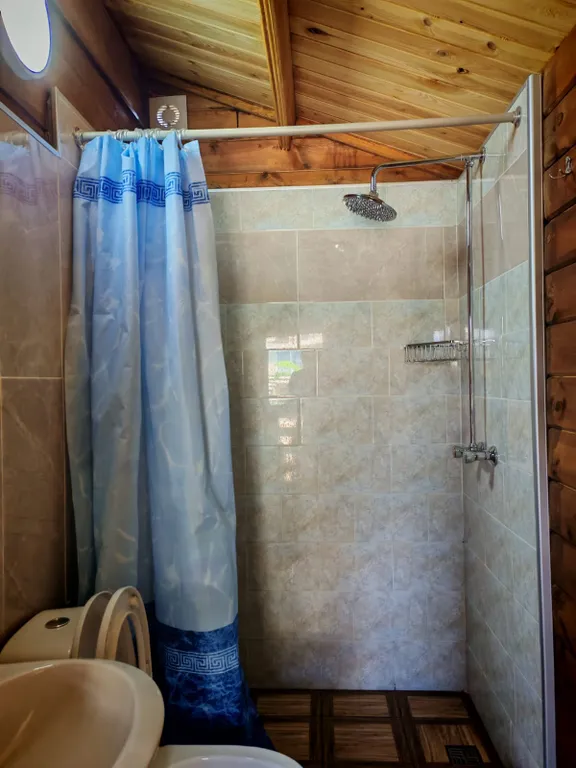 Коттедж Гостевой домик в прибрежной полосе — Пицунда