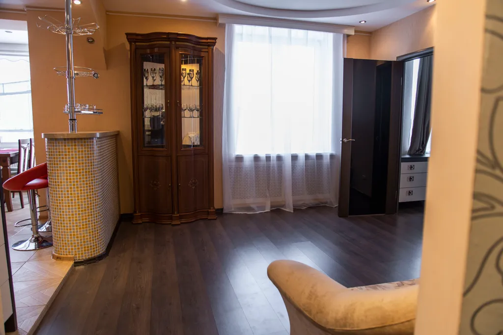 Апартамент у Покровской башни Кремля