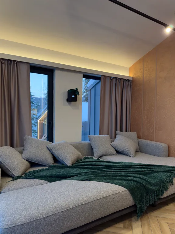 Дом GOLD с чаном на террасе