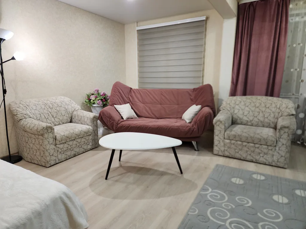 Квартира в шаговой доступности к площади Победы