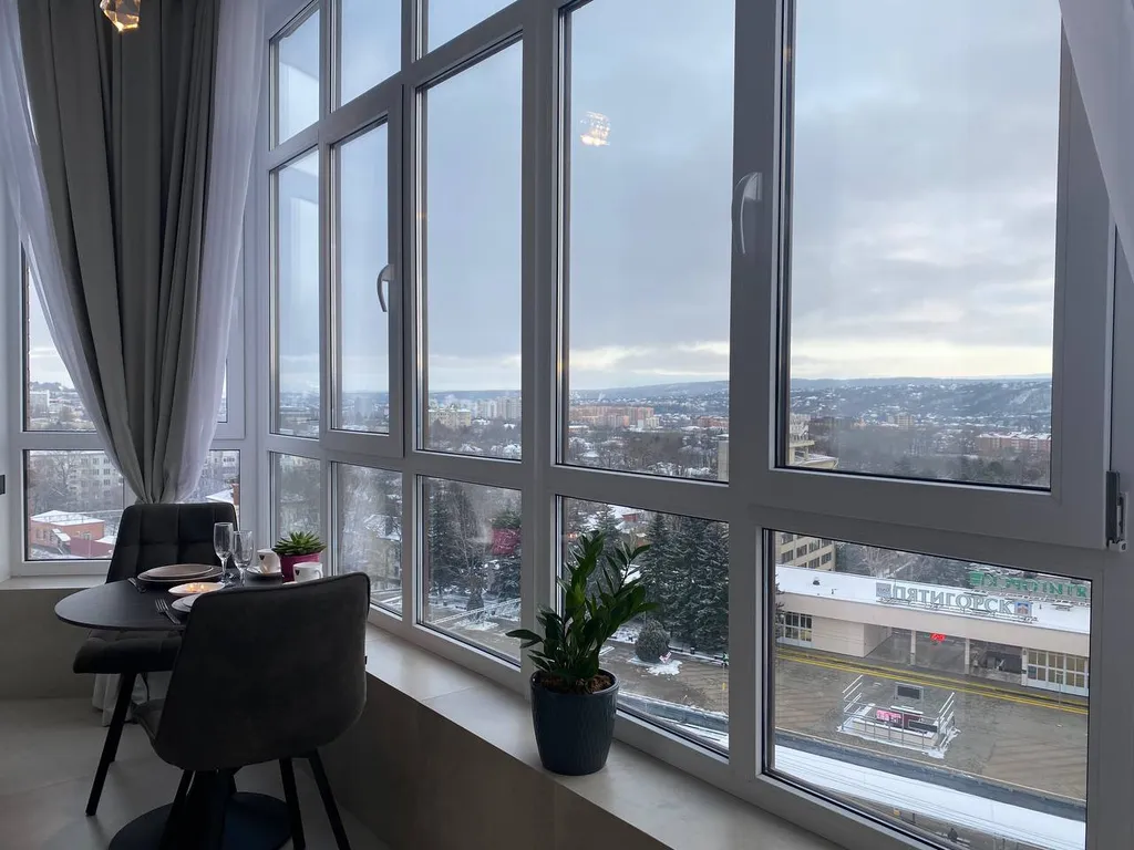 Апартаменты с видом на Кавказские горы