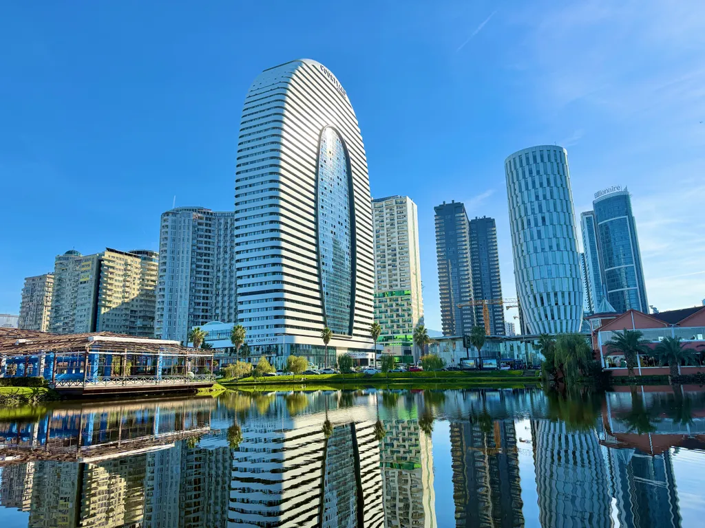 Квартира X-box and Cofee apartment in Marriott building — аренда посуточно в Батуми