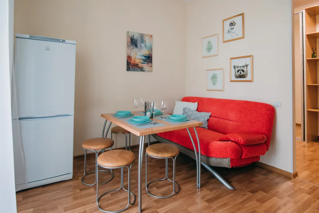 Большая квартира с двумя спальнями, в центре Хабаровска