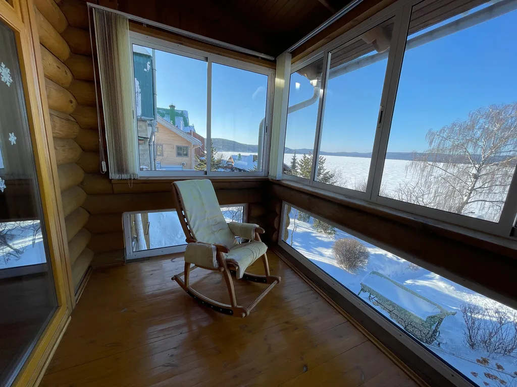 Тургоякский Теремок- дом на 1 линии с собственным выходом к озеру