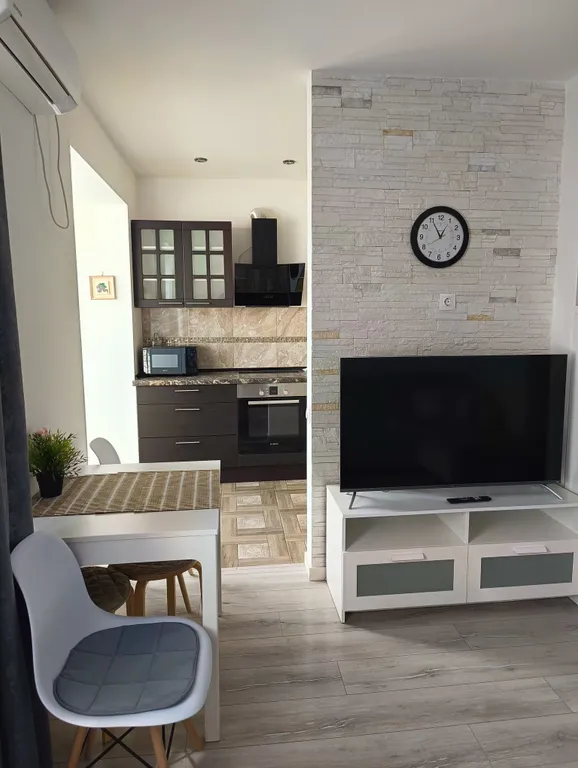 Квартира Двушка с большим телевизором — аренда посуточно в Новая Адыгея