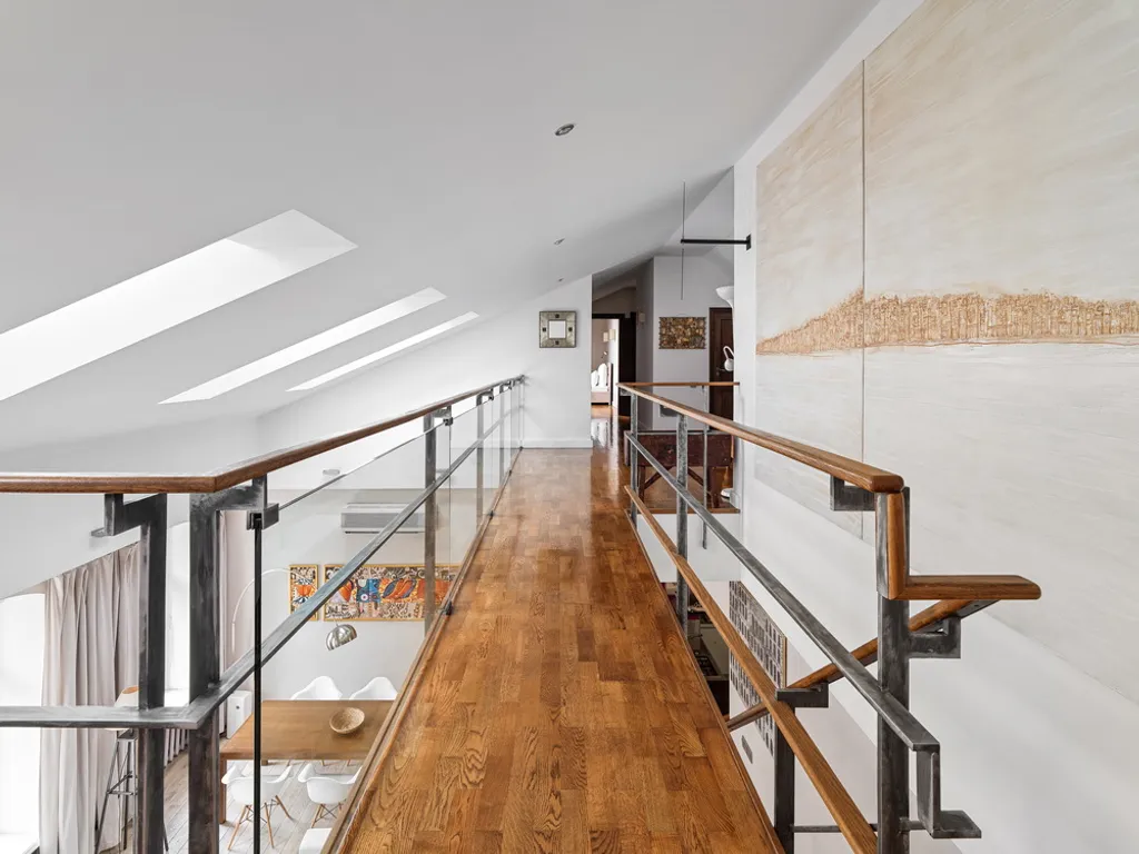 Двухуровневые апартаменты Palazzo с высокими потолками